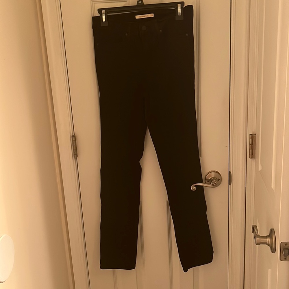 Low rise skinny straight leg